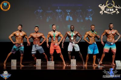 Men's Physique over 179 cm