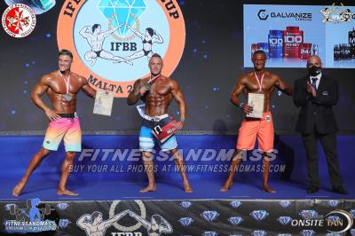 Muscular Men's Physique Open