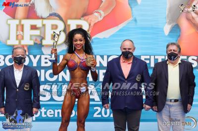 Women's Bikini Fitness Overall
