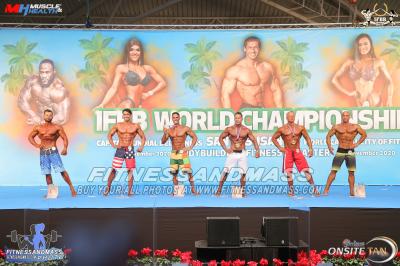 Master Men's Physique age 45- 49
