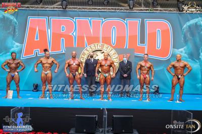 Master Men's Bodybuilding age 45-49 over 80 kg