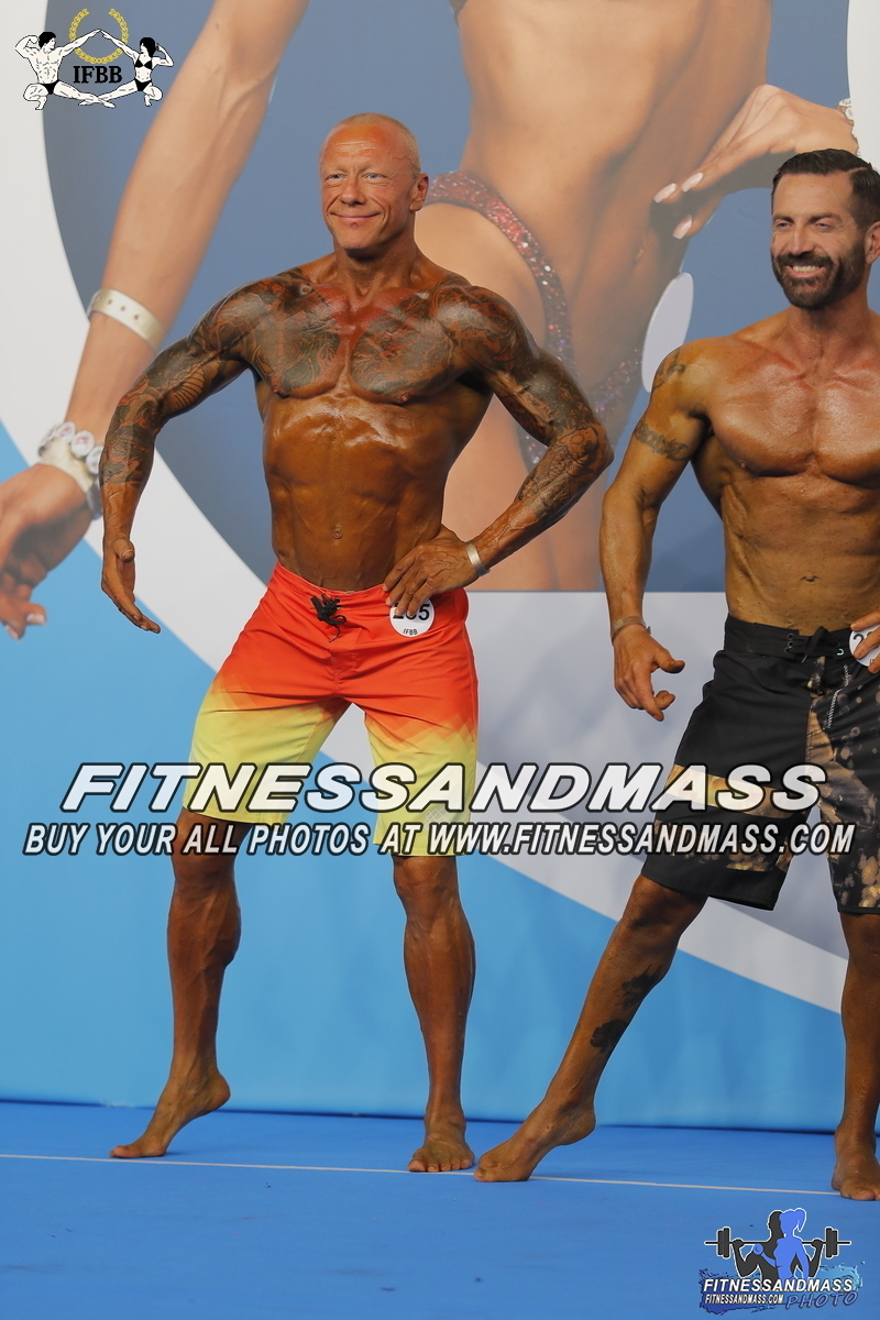 Master Mens Physique 50 Years and over Open